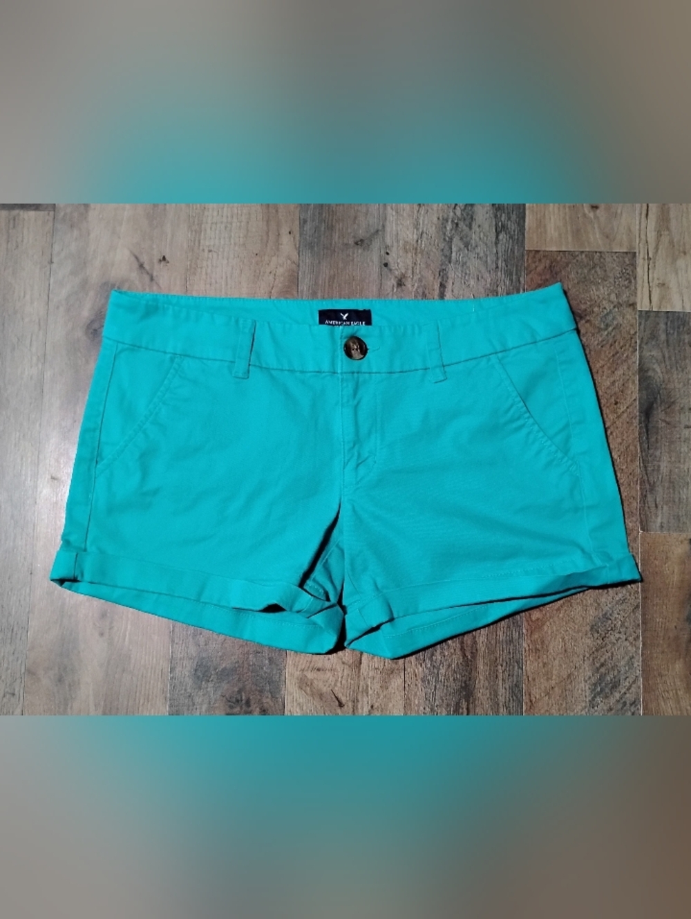American Eagle Outfitters Women's Teal Roll-Cuff Jean Shorts Women's Size: 6